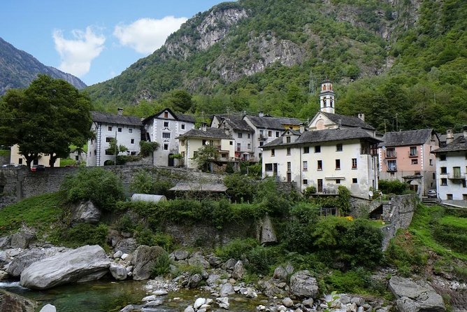Lugano Mountains, tour from Milan, Lugano, lake Como. - What the private group size changes