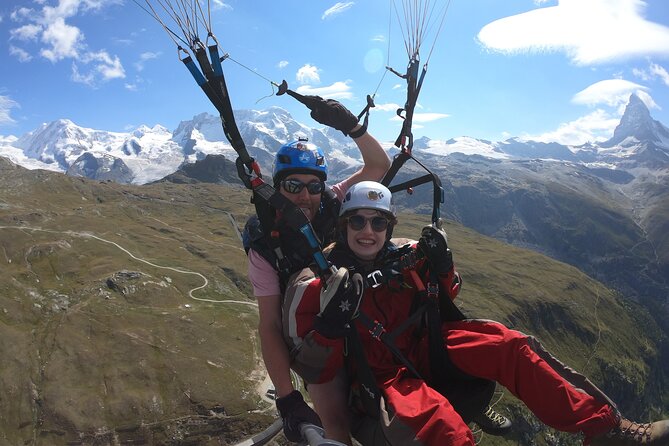 Matterhorn Paragliding flight in Zermatt (20-25min) - Rothorn, Gornergrat, or Riffelberg