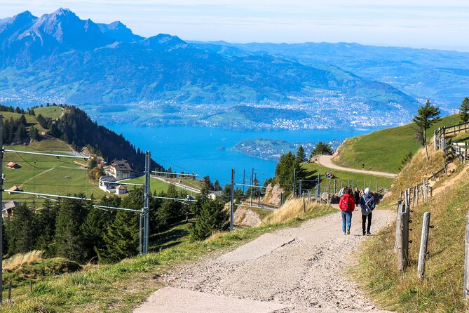 Mount Rigi: A Scenic Day Trip to the Queen of the Mountains - One hour at Rigi Kulm, the high point