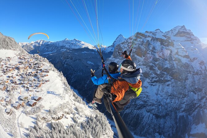 Mürren Lauterbrunnen: Paragliding Panorama Tandem Flights - Mürrenbachfall and Gimmelwald below