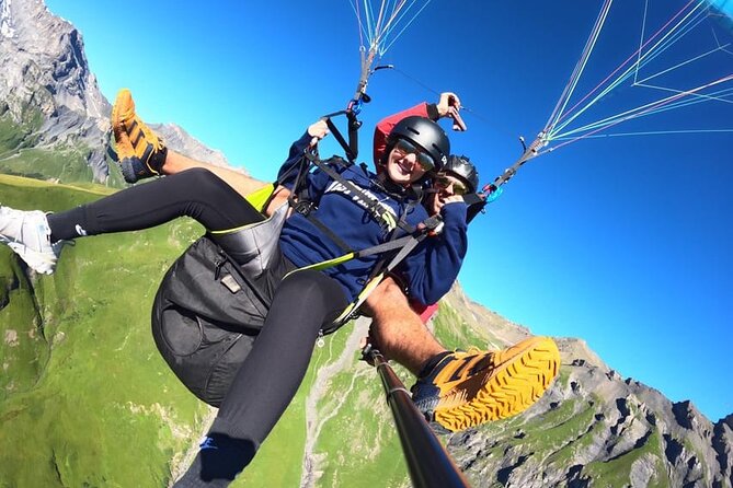 Mürren Lauterbrunnen: Paragliding Panorama Tandem Flights - Lauterbrunnen Valley and the big three peaks