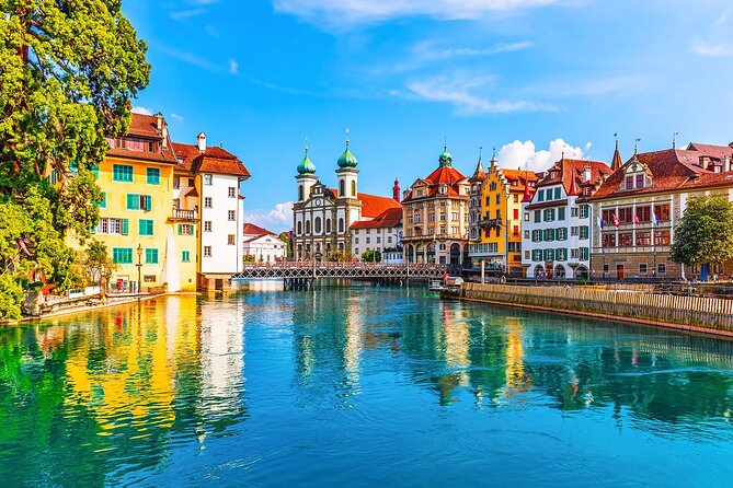 My Scenic Switzerland I 6 Day Guided Tour with Accommodation - Wengen and Lauterbrunnen: the most scenic stretch