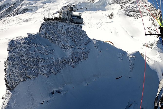 Paragliding Tandem in Switzerland - Who will enjoy this most