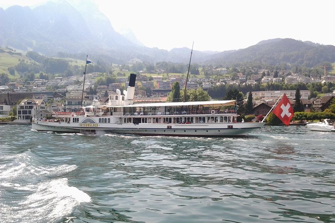 Pilatus Panorama: Exclusive Private Golden Round Trip from Zürich - Three hours at Pilatus Kulm