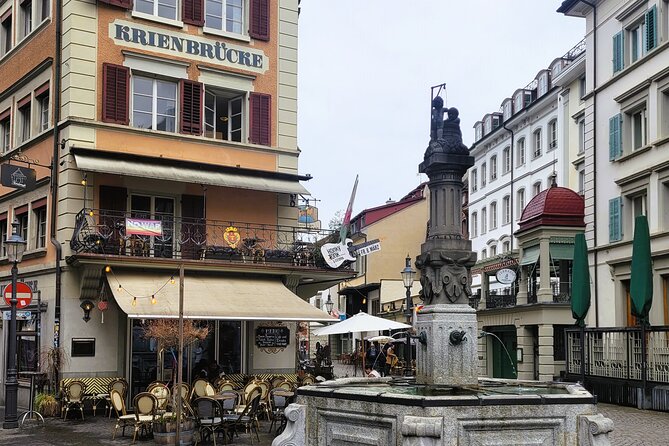 Private city tour in lucerne - Hirschenplatz and the Old Town