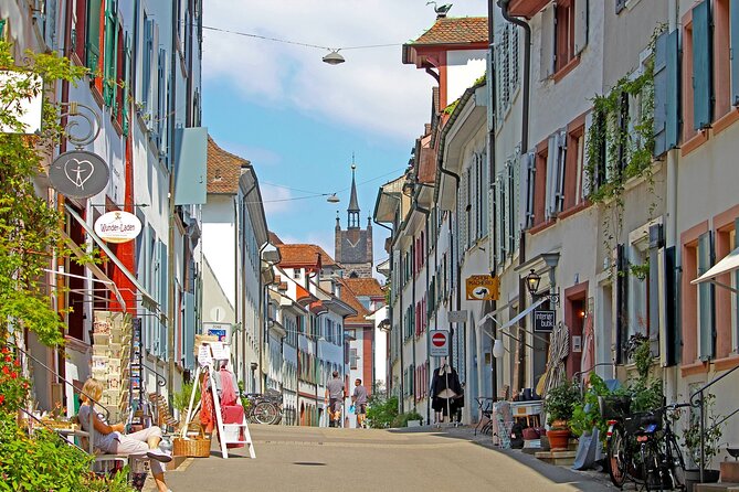 Private direct transfer: Zurich to Basel, English-Speaking driver - Choosing the right vehicle for your party
