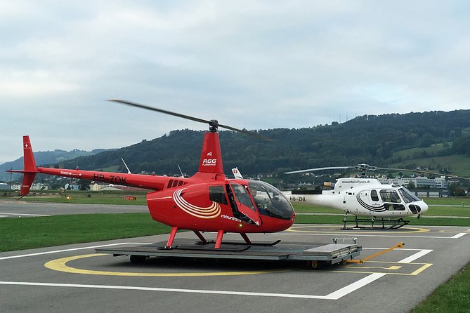 Private helicopter tour to Jura and Seeland - a beautiful sightseeing flight - Lake Murten, Vully vineyards, and the Seeland’s open country