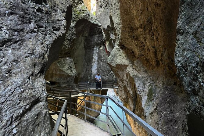 Private Luxury Tour of Switzerland - Giessbach Falls and Lake Brienz