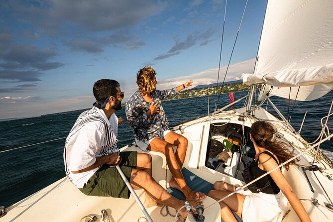 Private sailing cruise on Lake Geneva from Geneva - The Jet d’Eau from the water