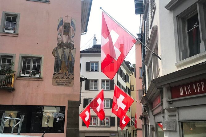 Private Tour around Zurich Old Town - Key points to know before booking