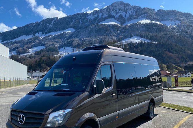 Private transfer from Bern City to Zurich Airport - Meeting your driver in the hotel lobby