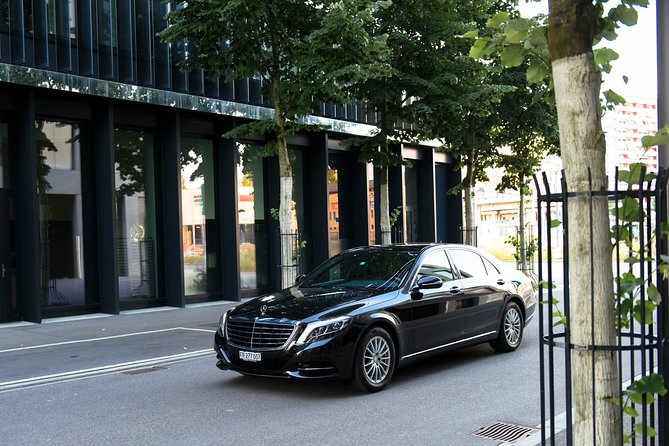 Private Transfer from Sankt-Moritz to Zurich Airport - The pickup details deserve a careful check