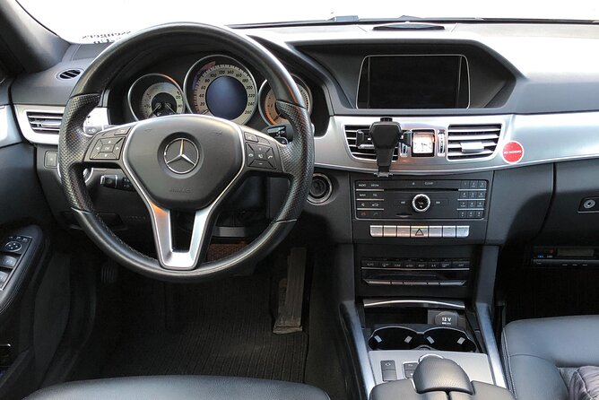 Private transfer from Zermatt Taesch Train Station to Geneva Airport - The vehicle, luggage, and comfort details