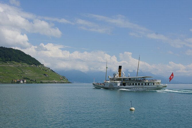 Round trip cruise from Lausanne to Chillon - Leaving Lausanne toward St Gingolph
