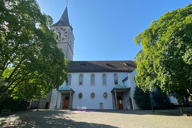 Self-Guided Audio City Tour in Zurich - Dada, Lenin, and the stories behind the Old Town