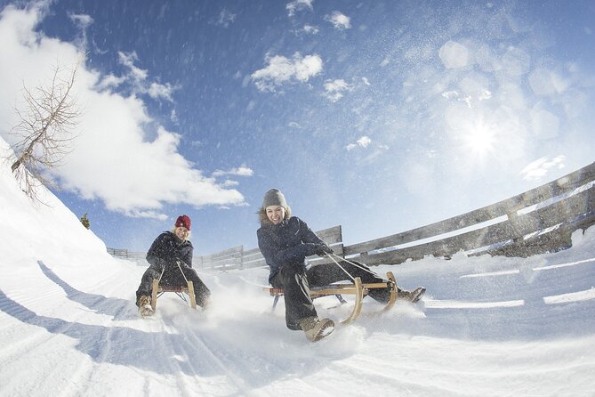 Sledding Cheese Fondue, Chocolate - Clothing and equipment that make the day easier