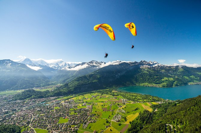 Tandem Paragliding Experience from Interlaken - Why flying above Interlaken is so special