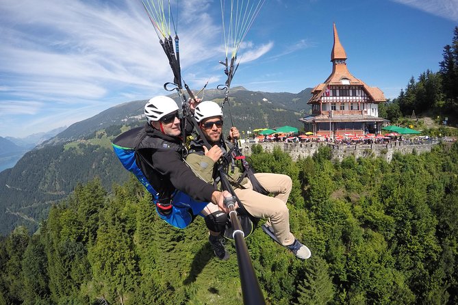 Tandem Paragliding Experience from Interlaken - Landing in the center of Interlaken