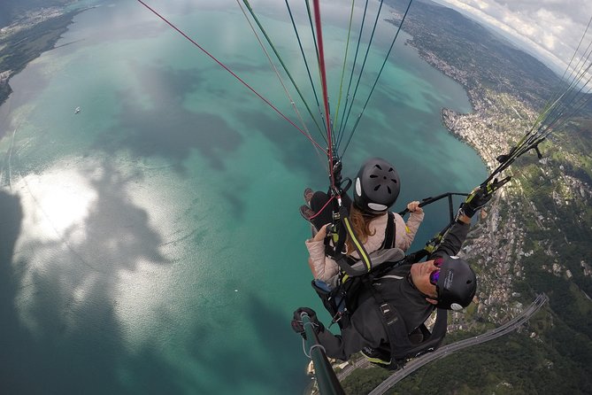 Tandy paragliding - Meeting pilots such as Olivier, Nicolas, and Jérôme