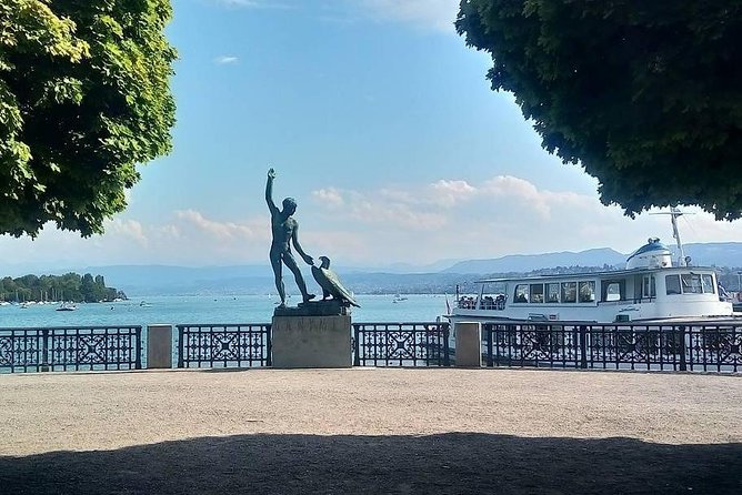 The Best of Zurich Including Panoramic Views in a Small Group Walking Tour - Zurich From Polyterrasse to the Lake
