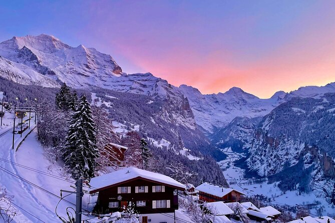 The best Sunset hike with Cheese Fondue - Starting in Wengen, above Lauterbrunnen
