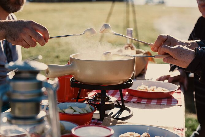 The best Sunset hike with Cheese Fondue - A proper Swiss fondue dinner outdoors