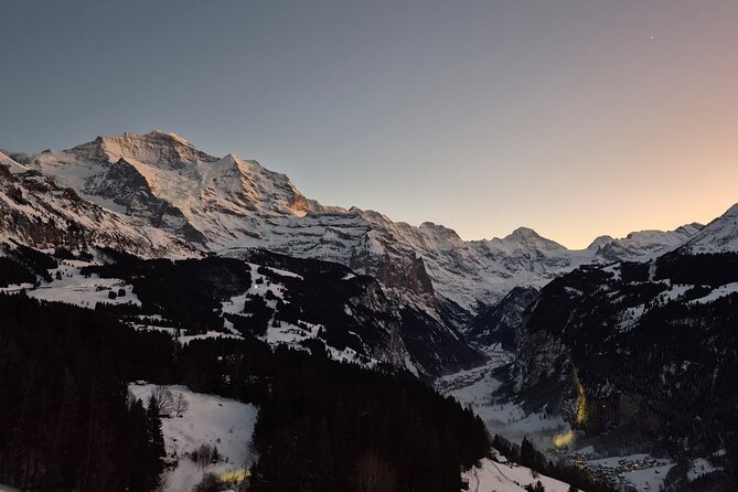 The best Sunset hike with Cheese Fondue - The hike to Wengen’s best viewpoints