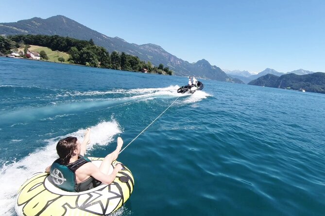 Wakeboarding Lake Zurich - afternoon ! - Switching to a tube, kneeboard, or surfboard