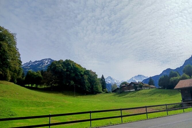 Waterfall Lauterbrunnen CLOY Pier Iseltwald Interlaken Private - A private route through Interlaken country