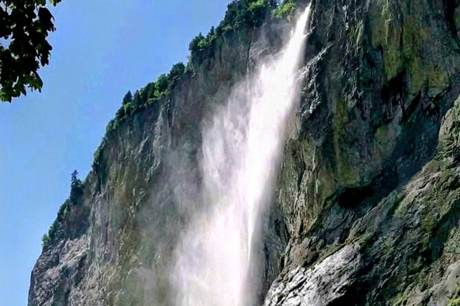 Waterfall Lauterbrunnen CLOY Pier Iseltwald Interlaken Private - Lauterbrunnen: mountain walls and the first photographs
