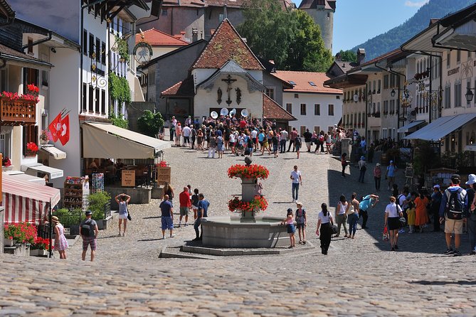 Winter Gruyères, chocolate & cheese tour from Lausanne - Should you book the Gruyères winter tour?