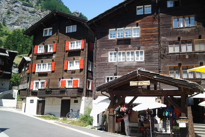 Zermatt & Mt. Gornergrat Small Group Day Trip from Bern - Zermatt’s wooden houses and mountaineering past