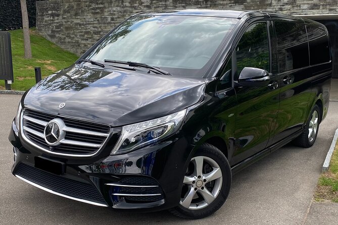 ZRH Zurich Airport to Zurich City Private Transfer–Winter Special - A note about the cleaning-fee dispute