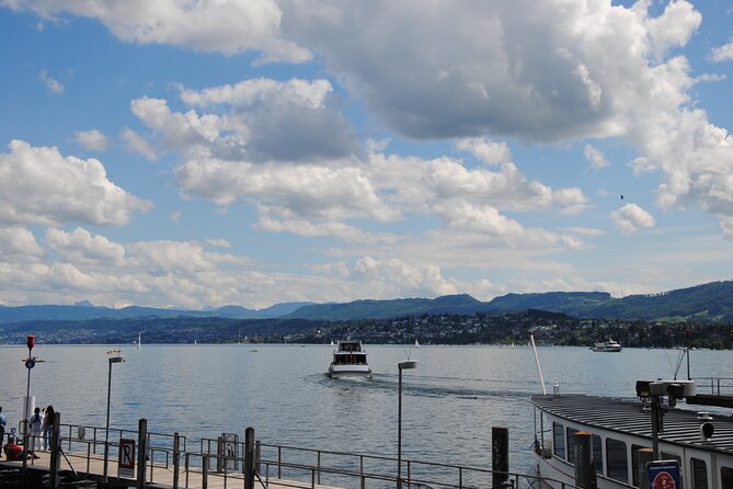 Zurich 360° City Walk Tour Including Hidden Spots - What Anna adds to the experience