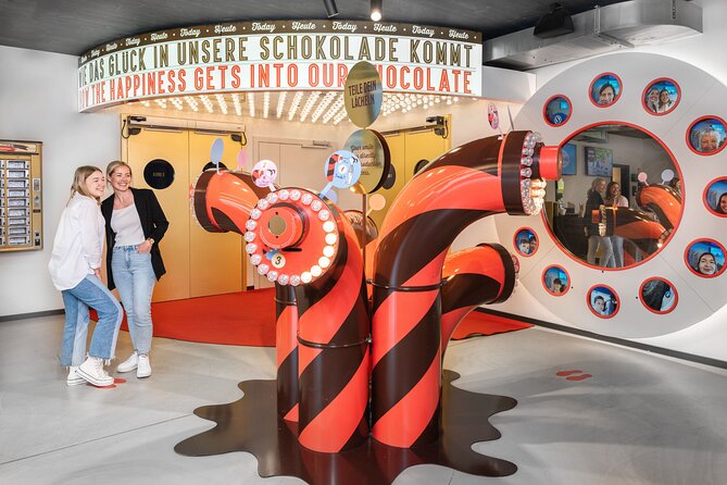 Zurich: Chocolarium and Appenzeller Schaukäserei Tour - The guide, the bus, and the pace