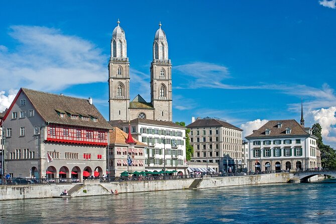 Zurich Highlights City Tour with Optional FIFA Museum Ticket - How much history will you hear?