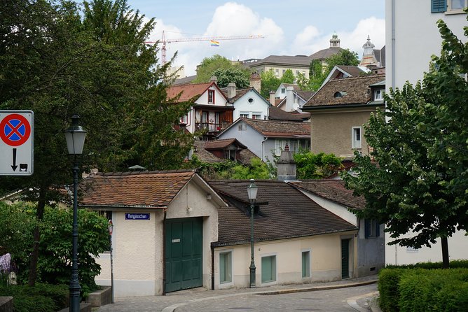 Zürich Historic District Tour - Fraumünster and the Chagall windows