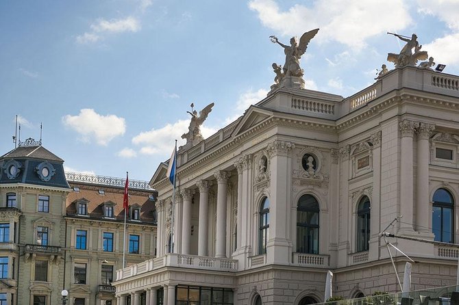 Zurich Sightseeing Private Walking Tour - Why this compact Zurich walk works