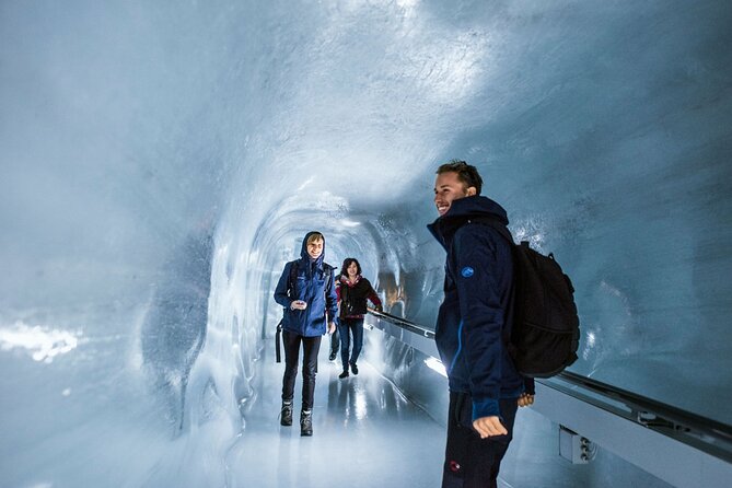 Zurich: Small group tour to Jungfrau, Grindelwald & Interlaken - Weather, crowds, and timing