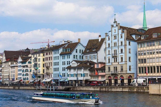 Zurich Walking Tour With Cruise and Aerial Cable Car - Felsenegg, Uetliberg, and the forest trail