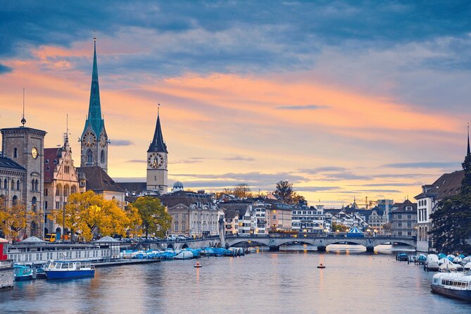 Zurich with Cruise and Lindt Home of Chocolate Private tour - A 25-minute cruise across Lake Zurich
